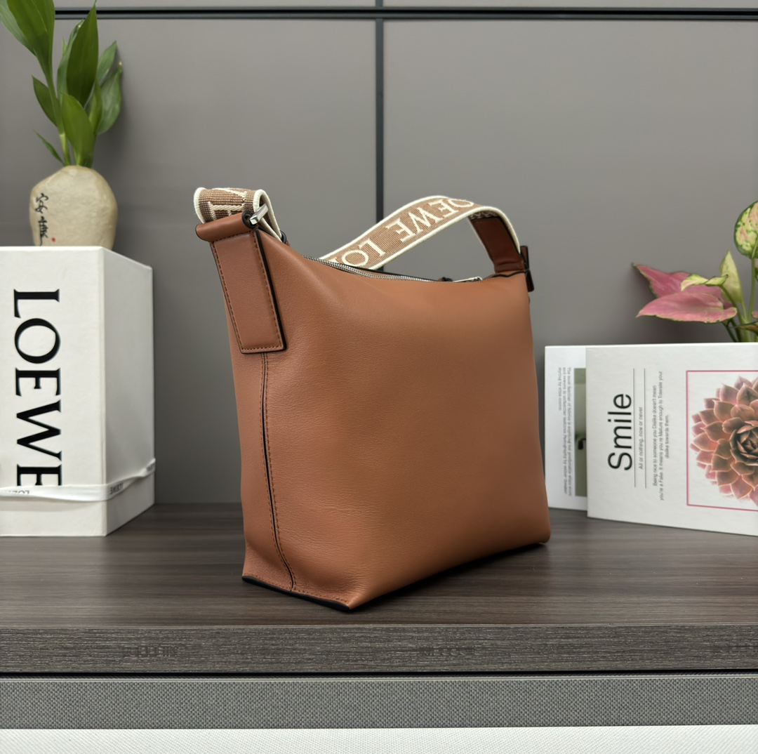 Loewe Cubi Bags